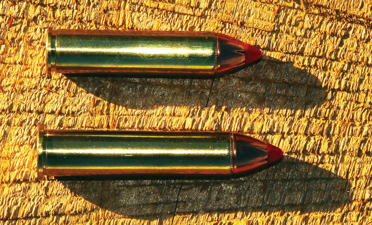 The 460 S&S Magnum (top) is not a cut-down 45-70 Government (bottom), but one would be excused for assuming such. The rim diameters are markedly different.